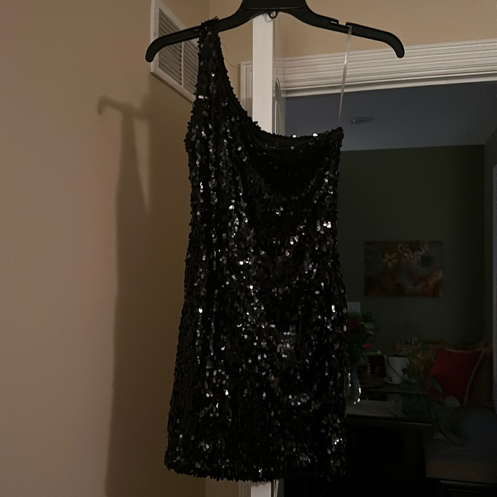 Black sequined dress. Like new. Size small